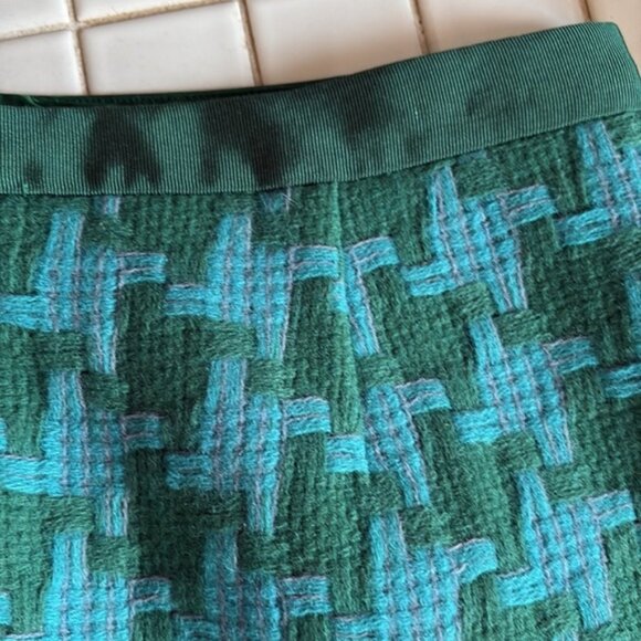 Boden wool blend pencil skirt. Worn about five times.‎ Retail 139 - Picture 3 of 6